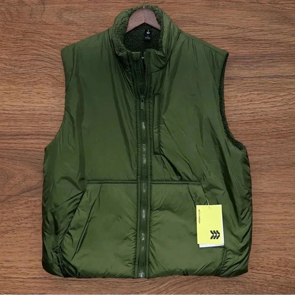 XL Puffer Vest Men’s Green All in Motion - Picture 4 of 8
